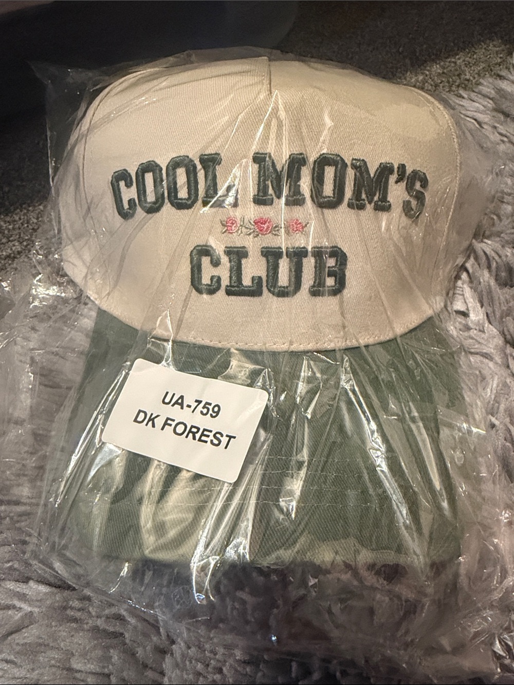 Zenana Cool Mom's Club women’s - Beige and Dark Forest Green